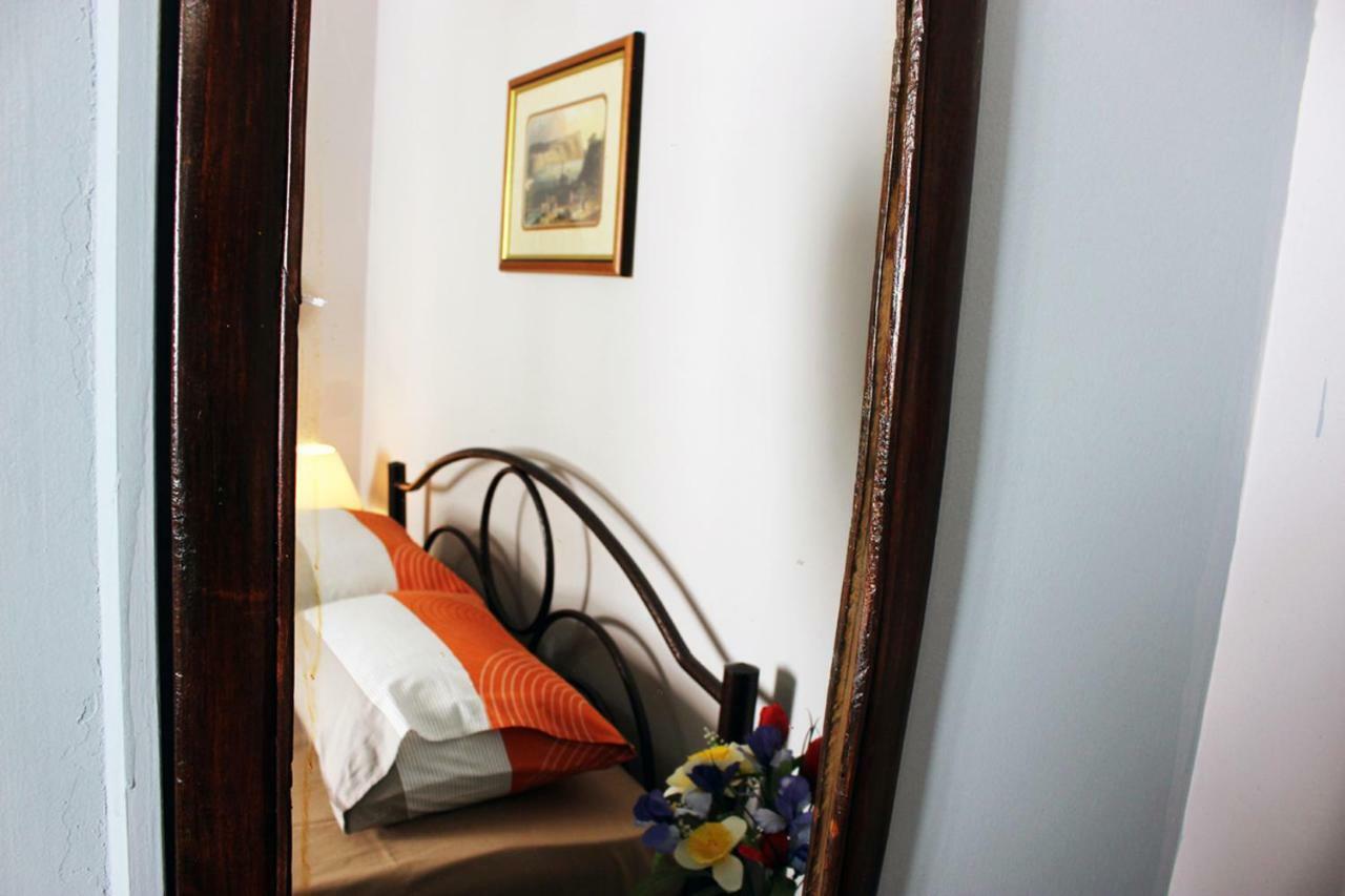 Meteora Mansion - Traditional Apt 3Bd - Rocks View 卡兰巴卡 外观 照片
